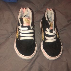 Hightop slip on vans